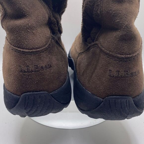 LL Bean Brown Fleece Lined Boots
Womens Size 8.5 Medium - Picture 8 of 10
